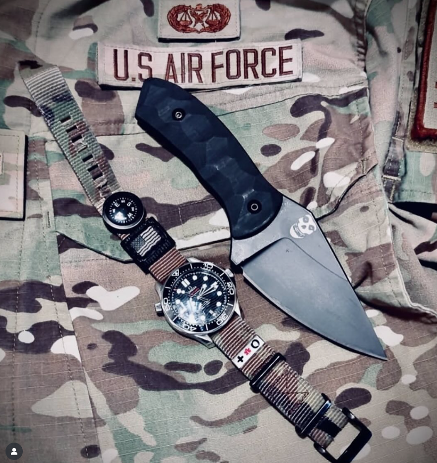 HK 1 - Fixed Blade