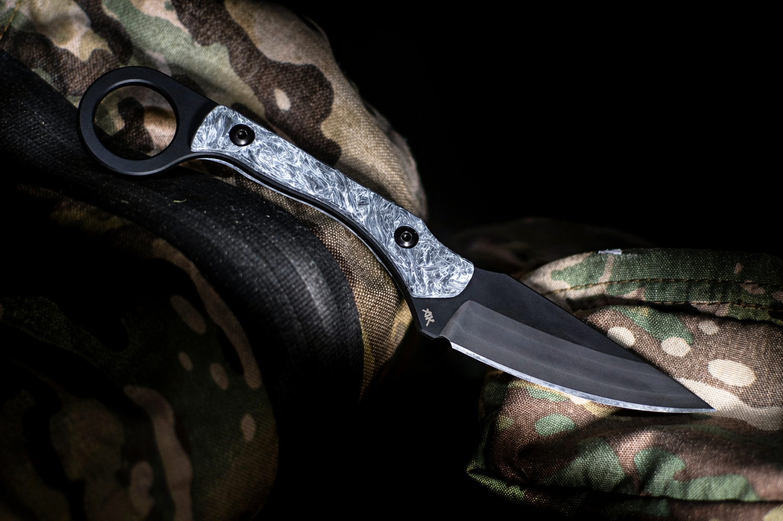 Typhoon EDC | Polar White Fat Carbon [LIMITED RUN]