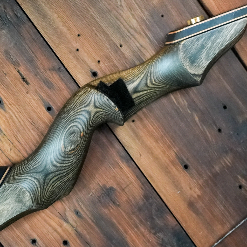 The INSPECTED Black Hunter Longbow MK1