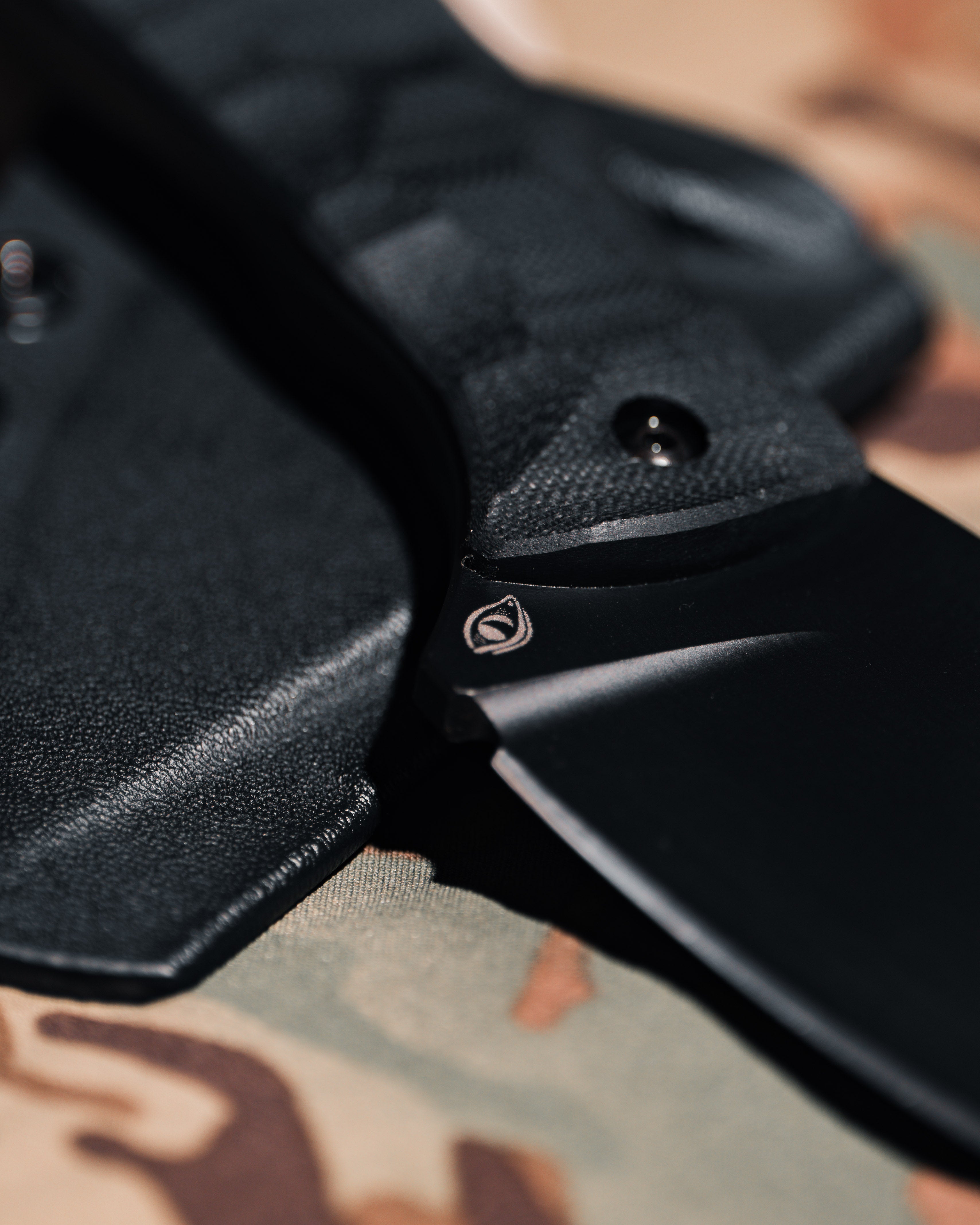 HK 1 - Fixed Blade