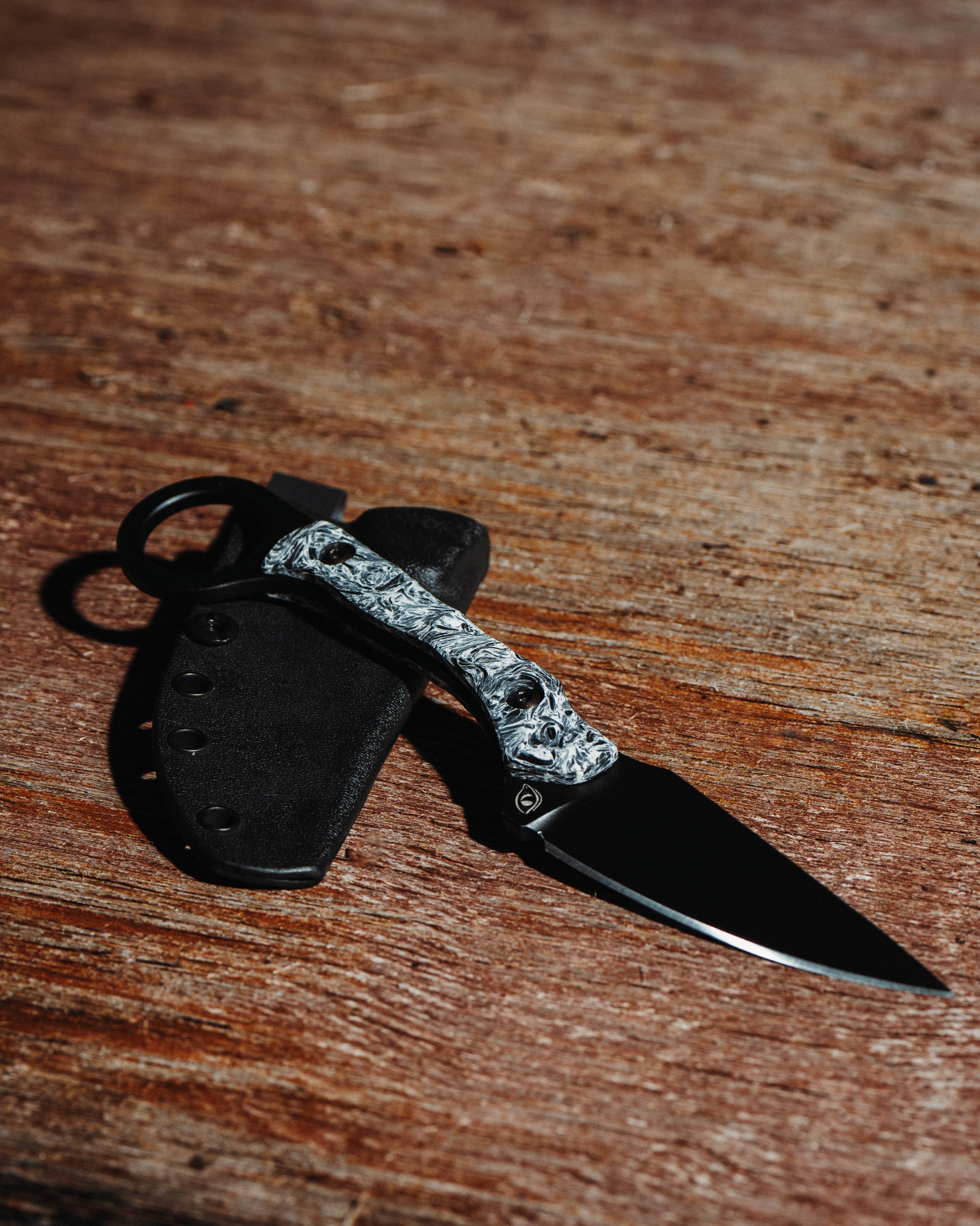 Typhoon EDC | Polar White Fat Carbon [LIMITED RUN]