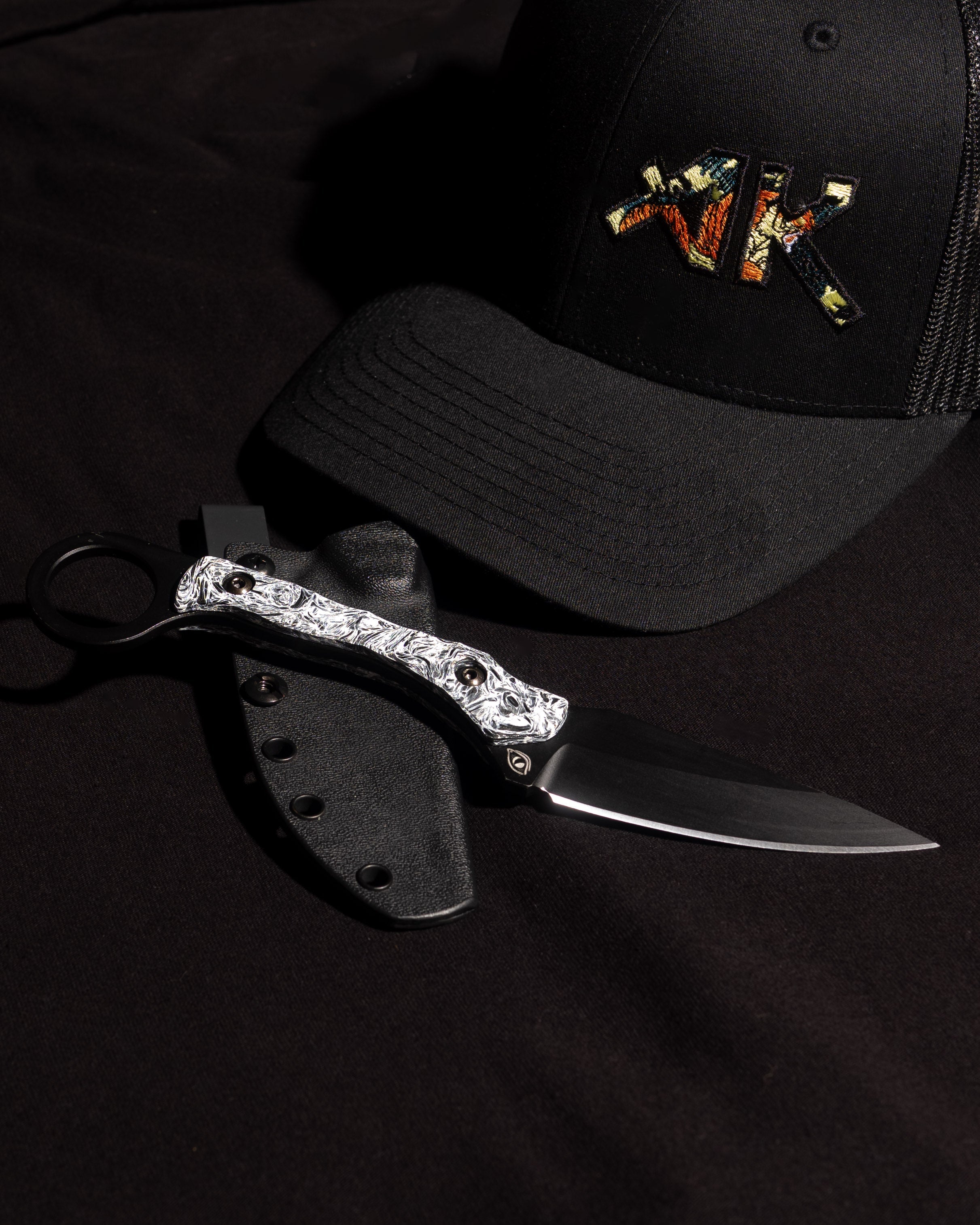 Typhoon EDC | Polar White Fat Carbon [LIMITED RUN]