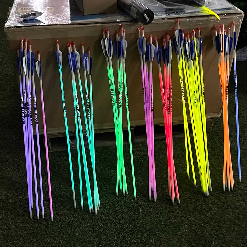 Carbon Express Sabre Youth Lighted Archery Arrows (3-Pack)