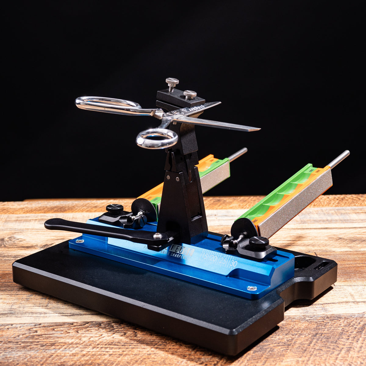 Scissor Attachment