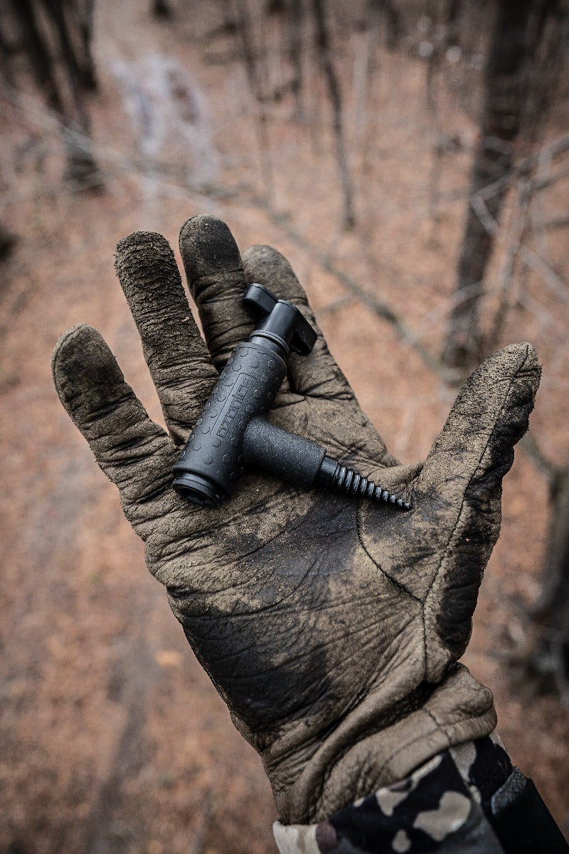 Universal Overmold T-Screw Mount